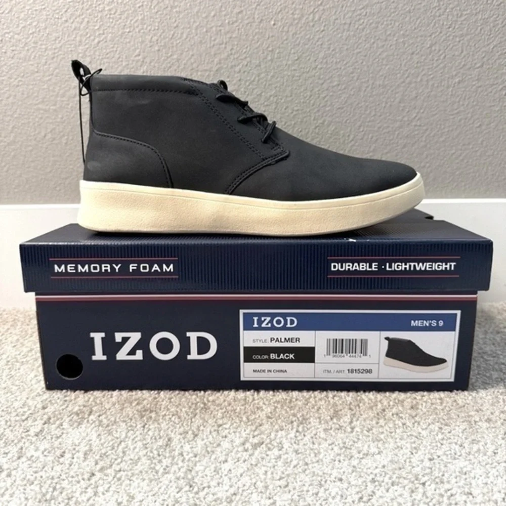 NWB IZOD men’s Palmer black/ cream chukka shoes size 9